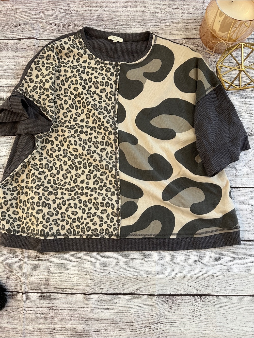 Oversized boutique top